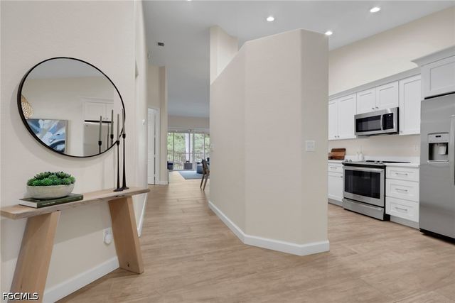 1215 Sarah Jean CIR J205, Naples, FL 34110