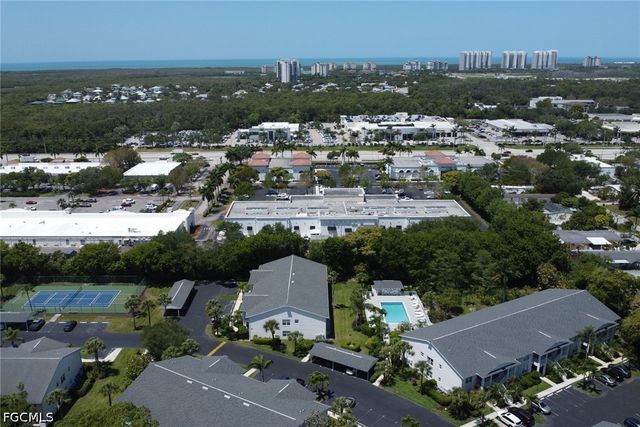 1215 Sarah Jean CIR J205, Naples, FL 34110