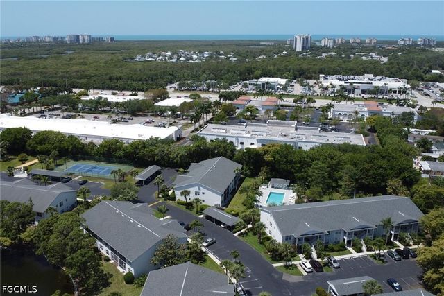 1215 Sarah Jean CIR J205, Naples, FL 34110