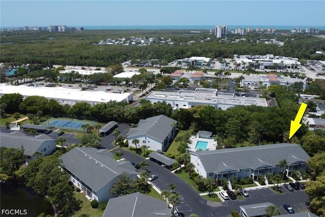 1215 Sarah Jean CIR J205, Naples, FL 34110