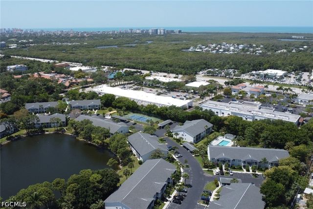 1215 Sarah Jean CIR J205, Naples, FL 34110