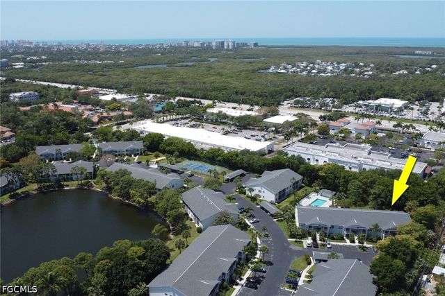 1215 Sarah Jean CIR J205, Naples, FL 34110