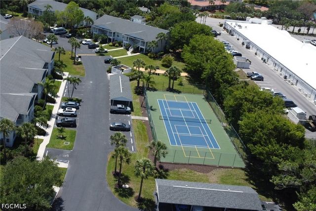 1215 Sarah Jean CIR J205, Naples, FL 34110