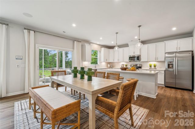 108 Coronado Avenue, Matthews, NC 28104