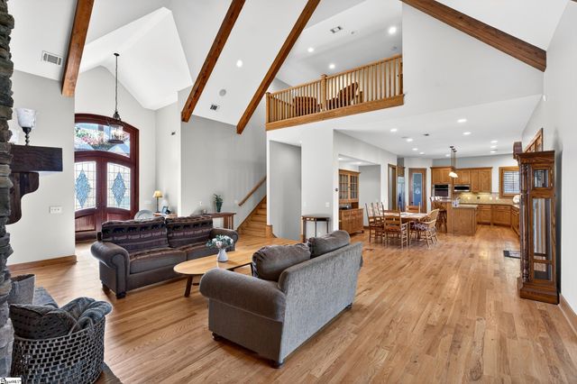 114 Kingshead Road, Travelers Rest, SC 29690