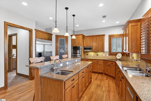 114 Kingshead Road, Travelers Rest, SC 29690
