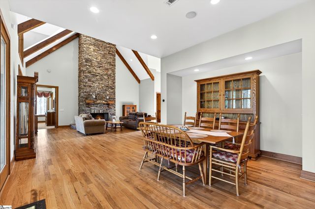 114 Kingshead Road, Travelers Rest, SC 29690