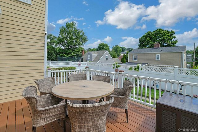 20 Knox Road, Eastchester, NY 10709