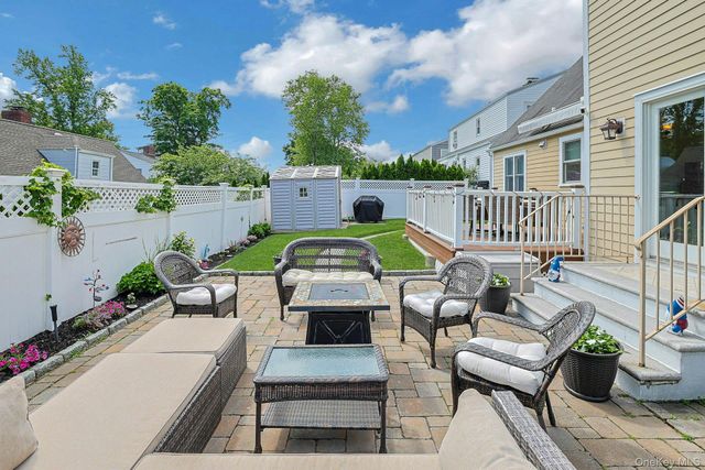 20 Knox Road, Eastchester, NY 10709
