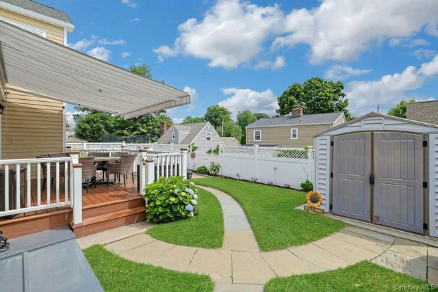 20 Knox Road, Eastchester, NY 10709