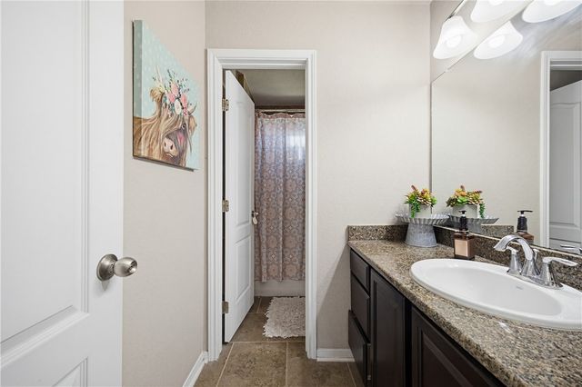 2129 Escondido, Portland, TX 78374