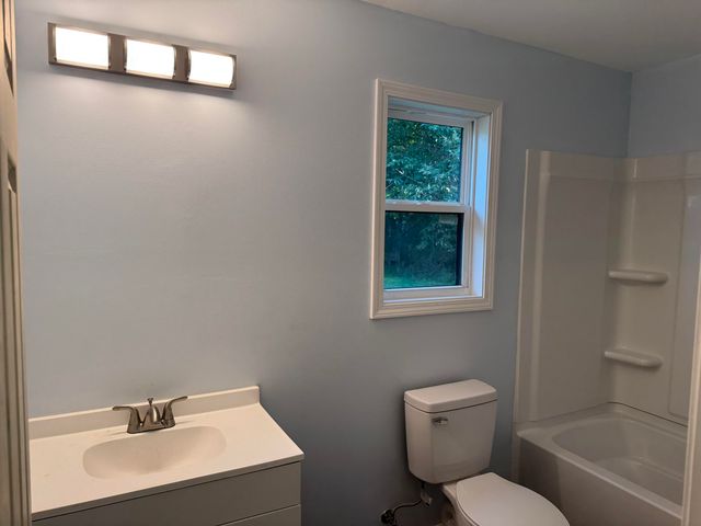 557 Line Creek Road, Lily, KY 40740