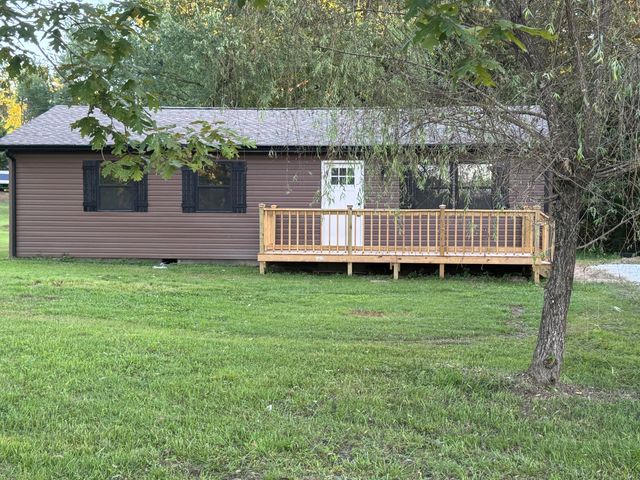 557 Line Creek Road, Lily, KY 40740