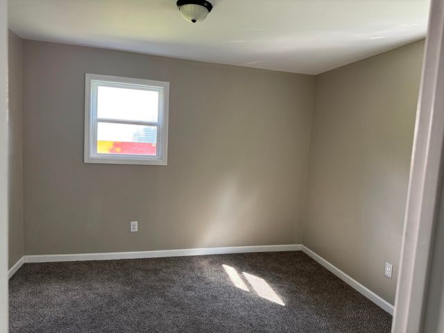 557 Line Creek Road, Lily, KY 40740