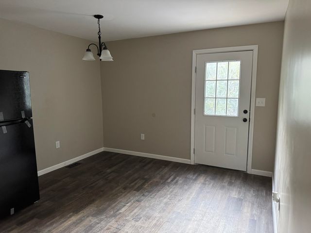 557 Line Creek Road, Lily, KY 40740