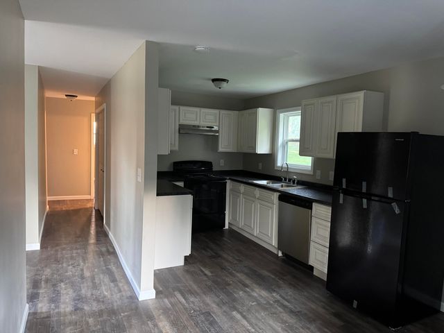 557 Line Creek Road, Lily, KY 40740