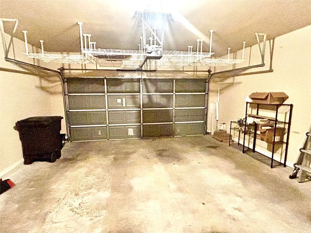 1049 W 22nd Street H, Houston, TX 77008