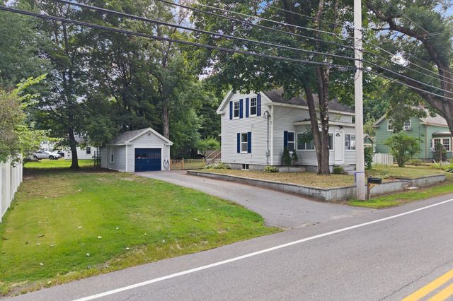10 Pine St, Westford, MA 01886
