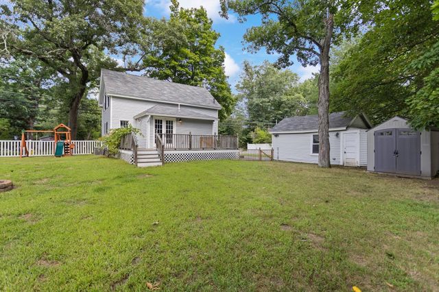 10 Pine St, Westford, MA 01886