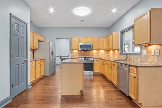 1021 Adah Lane, Lawrenceville, GA 30043