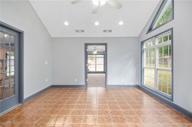 1021 Adah Lane, Lawrenceville, GA 30043
