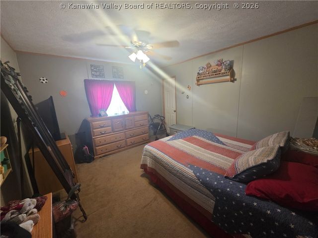 162 Pine Grove Drive, Culloden, WV 25510