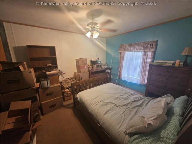 162 Pine Grove Drive, Culloden, WV 25510