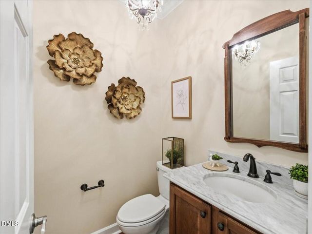 2901 Hunters Bluff Drive, Raleigh, NC 27606