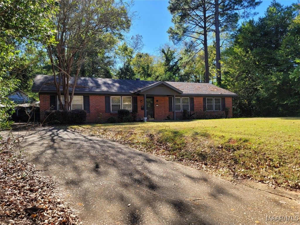3760 Dalraida Parkway, Montgomery, AL 36109