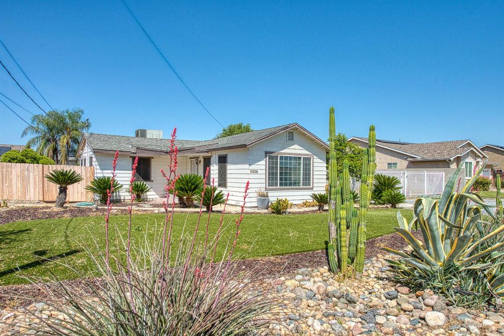 Image 34 of property listing at 5358 W Clinton Avenue, Fresno, CA 93722