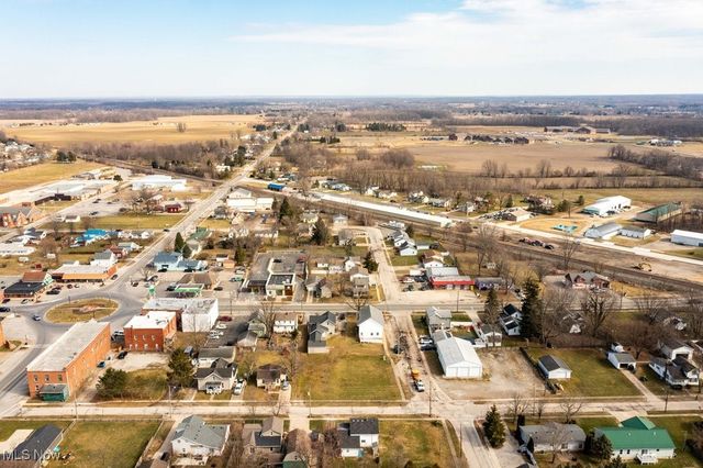 111 S Center Street, Lagrange, OH 44050