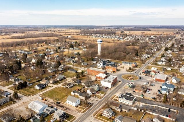 111 S Center Street, Lagrange, OH 44050