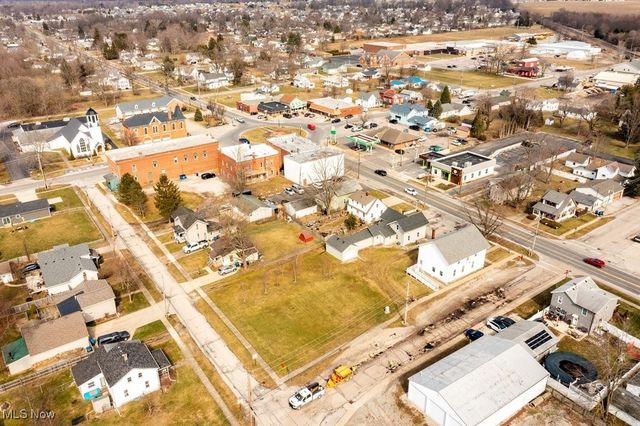 111 S Center Street, Lagrange, OH 44050