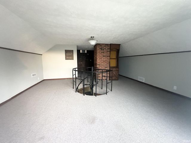 4766 State Road 261, Newburgh, IN 47630