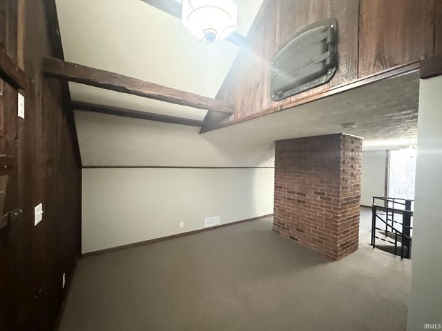 4766 State Road 261, Newburgh, IN 47630