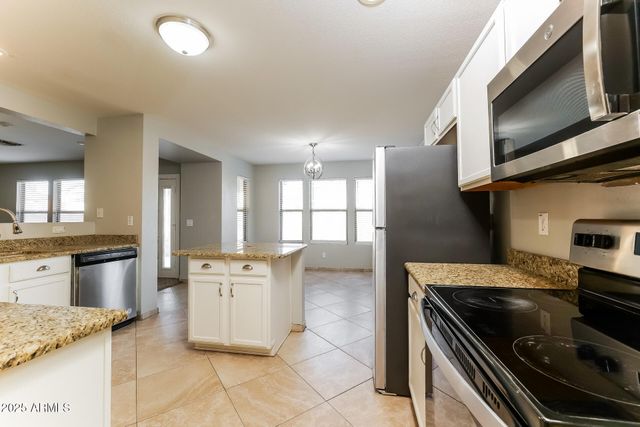 548 W PALO VERDE Street, Casa Grande, AZ 85122