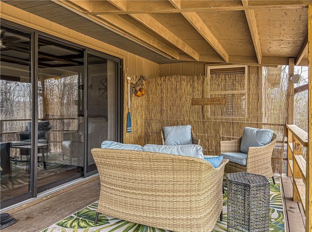 216 MC 8077, Flippin, AR 72634