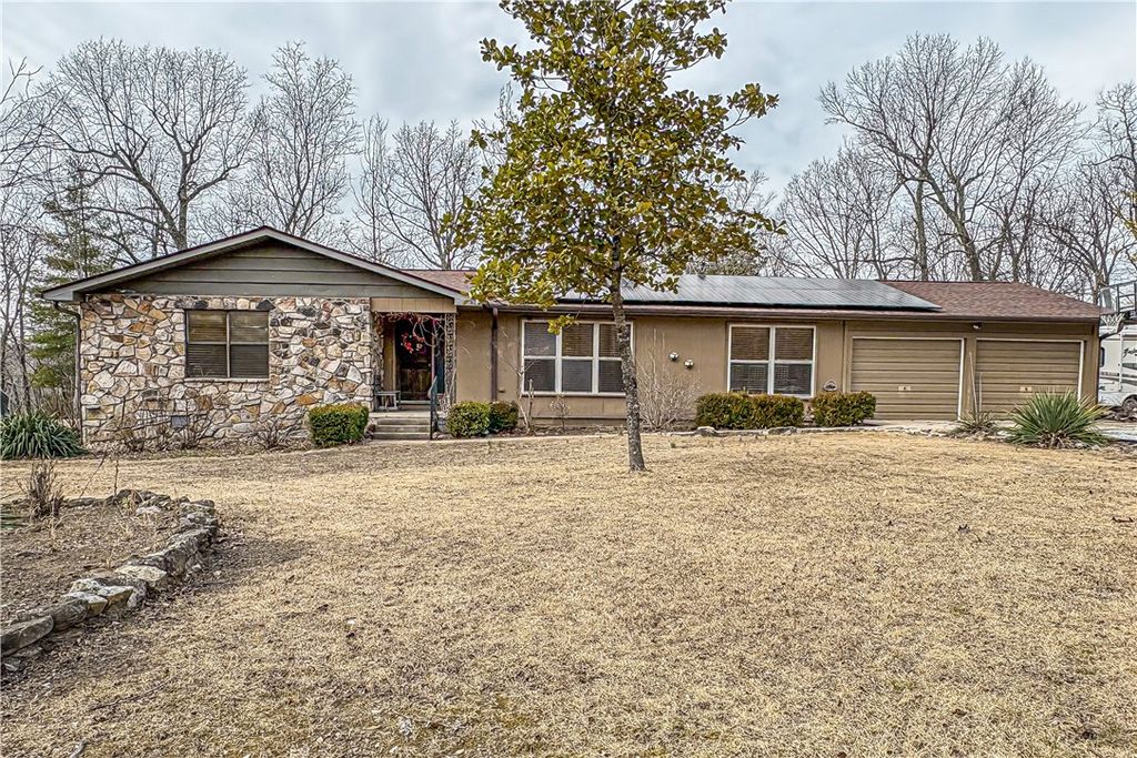 216 MC 8077, Flippin, AR 72634