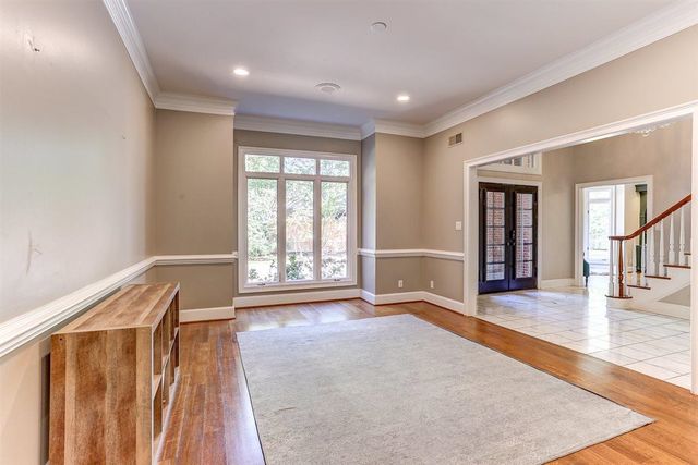 6571 OAK ESTATES DR, Memphis, TN 38119