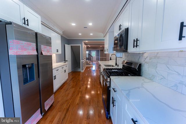 5221 WARRINGTON AVE, Philadelphia, PA 19143