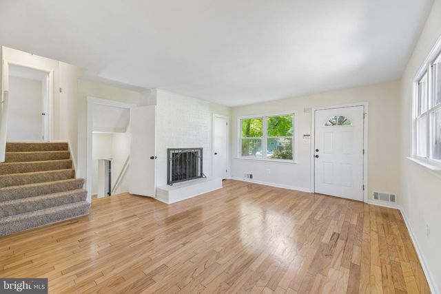 13401 BAXTER ST, Woodbridge, VA 22191