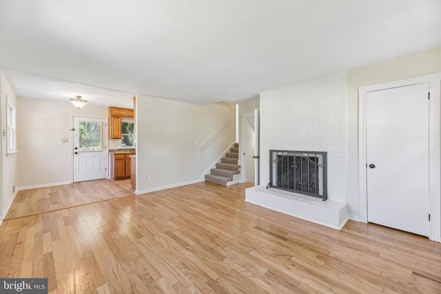 13401 BAXTER ST, Woodbridge, VA 22191