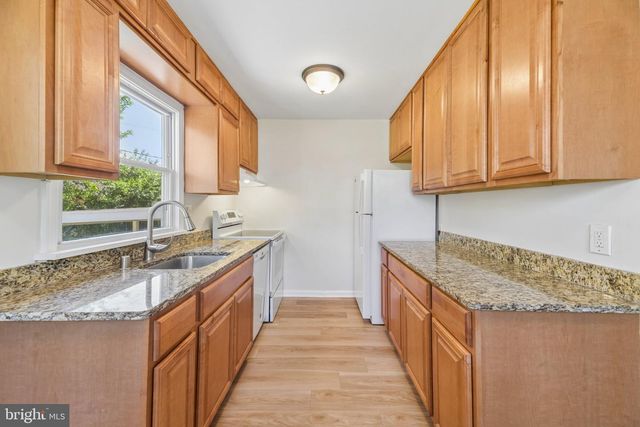 13401 BAXTER ST, Woodbridge, VA 22191