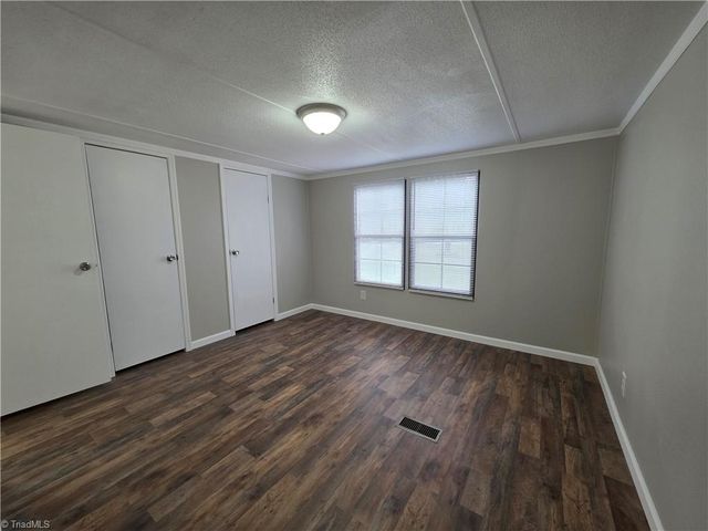 507 Liberty Lane, Taylorsville, NC 28681