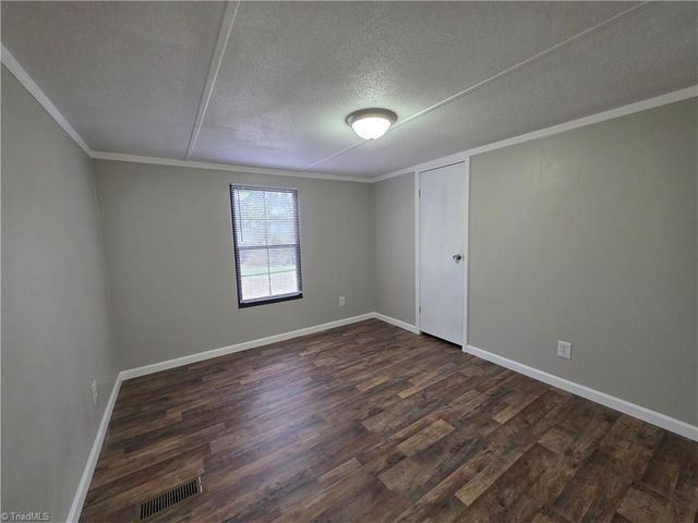 507 Liberty Lane, Taylorsville, NC 28681