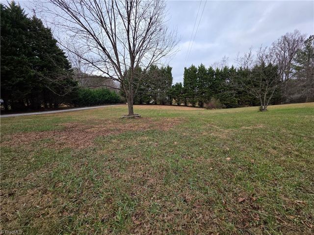 507 Liberty Lane, Taylorsville, NC 28681