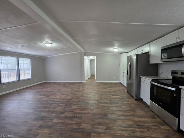 507 Liberty Lane, Taylorsville, NC 28681