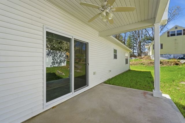 109 Navy Yard Rd, Dracut, MA 01826