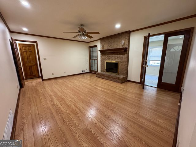 700 Ponderosa Court, Fayetteville, GA 30214