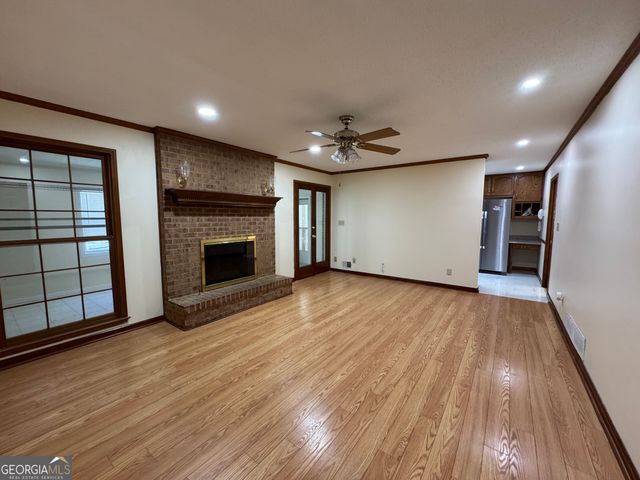 700 Ponderosa Court, Fayetteville, GA 30214